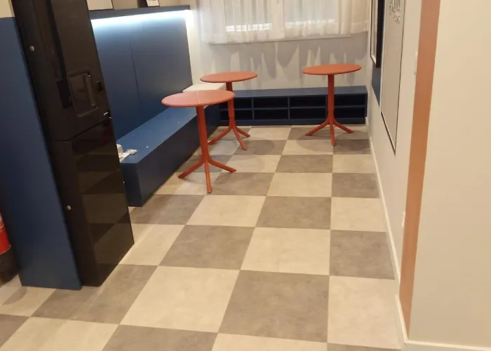 Πανσιόν Groma Σαραγόσα