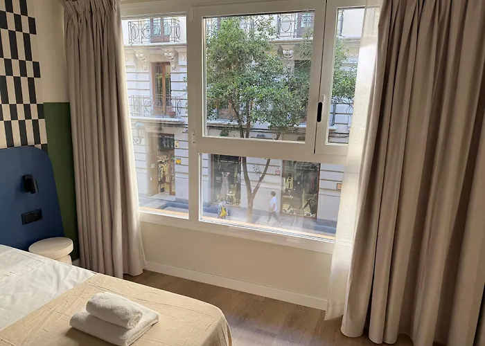 Groma Πανσιόν